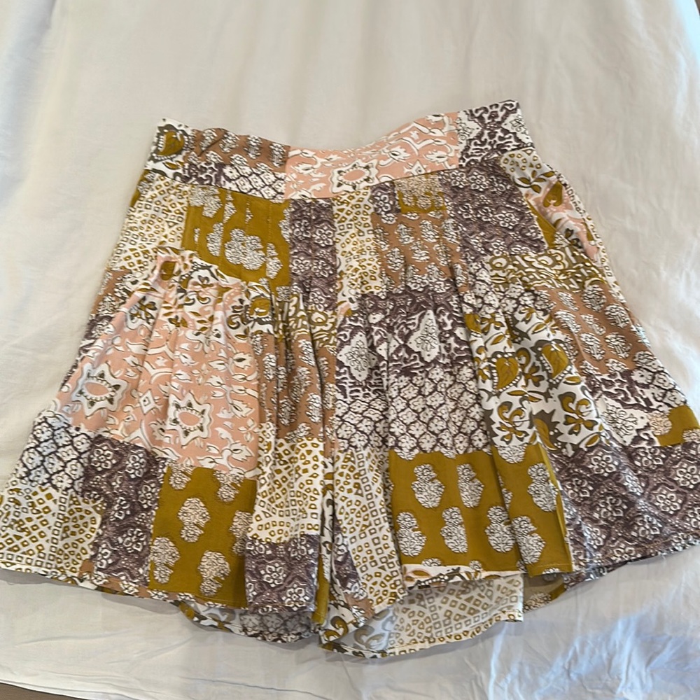 Anthropology women’s skort